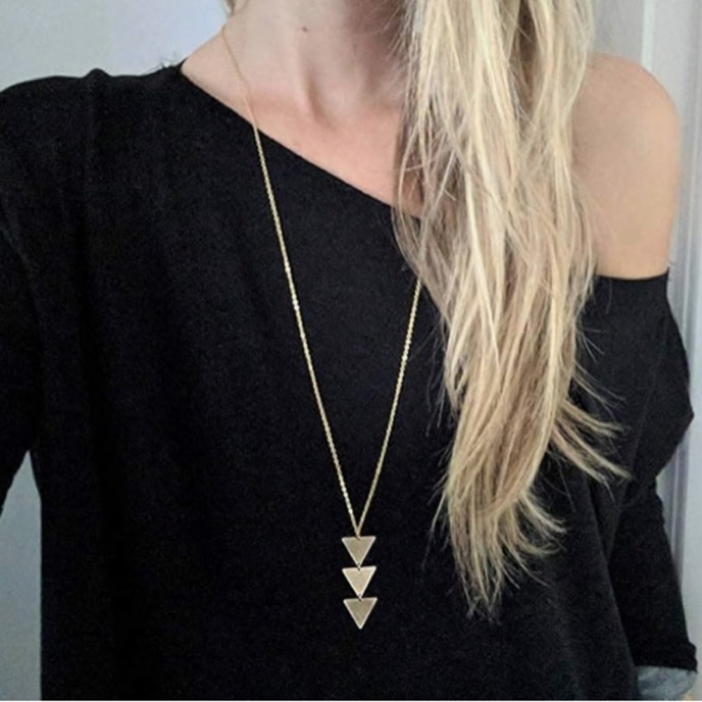 ✨NWT ✨Minimal Geometric Triangle Gold Necklace✨ Handmade ✨Artisan✨ Gift for Her - Picture 2 of 7
